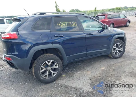 2014 Jeep Cherokee Trailhawk z USA, uszkodzony, nr VIN 1C4PJMBS4EW281449